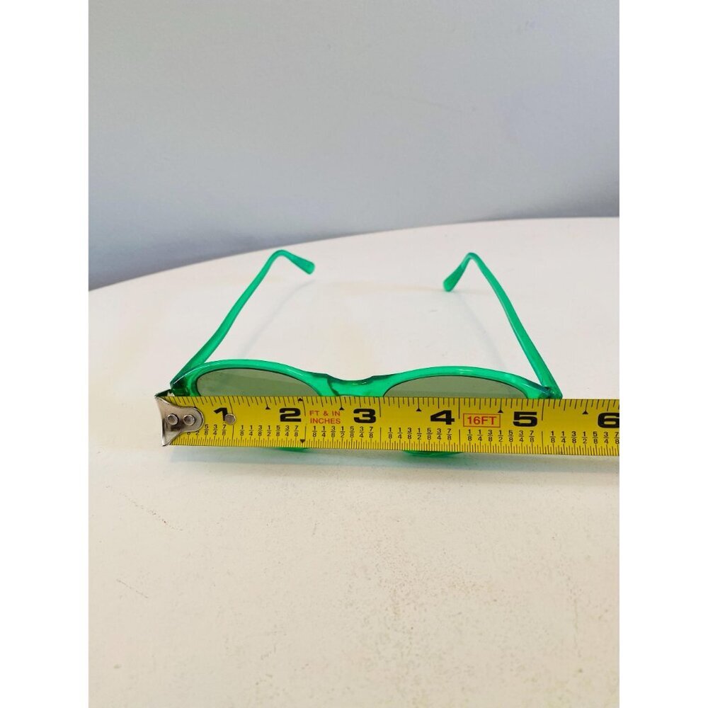 Vintage Cat Eye Sunglasses, Protex Deadstock 1950s/1960s Sunglasses, Green Frame - Picture 7 of 10
